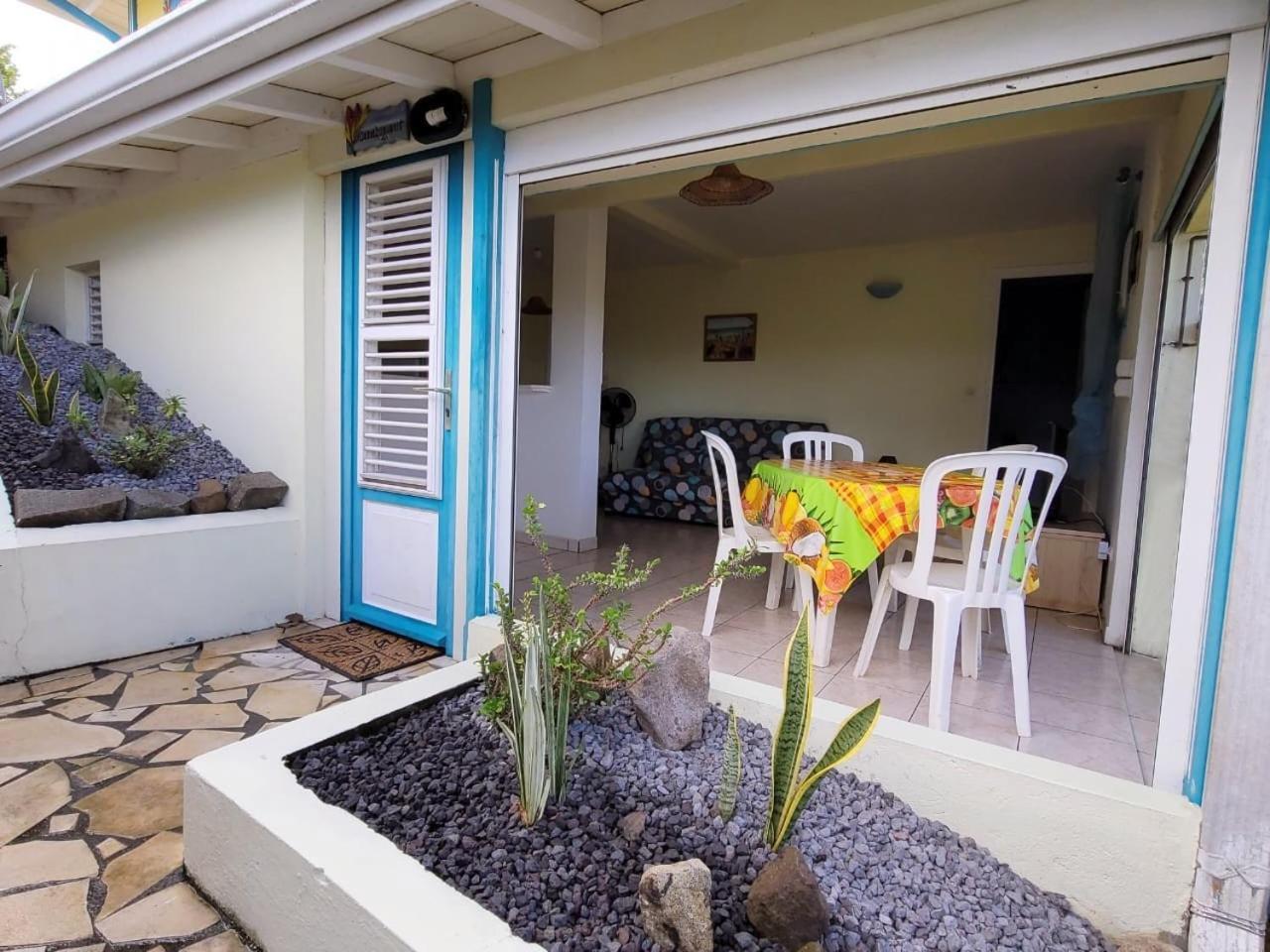 Ferienwohnung Les Marches De Paulina Sainte-Luce Exterior foto
