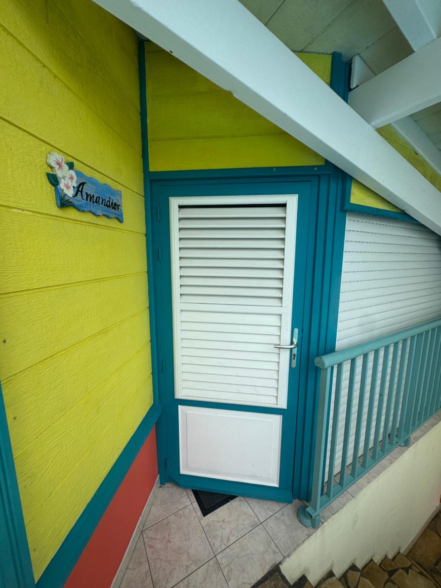 Ferienwohnung Les Marches De Paulina Sainte-Luce Exterior foto
